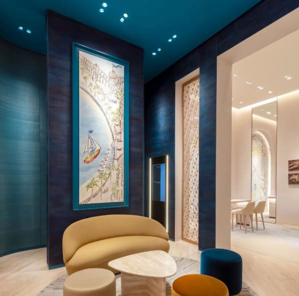 Sumptuous inlaid wall decor, doors and tables for Fred's jeweler in Dubai 