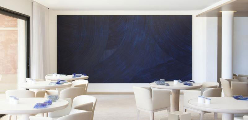 Wall decoration for the luxury hotel Le Castellet